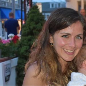 Meet your Posher, Dominiqur